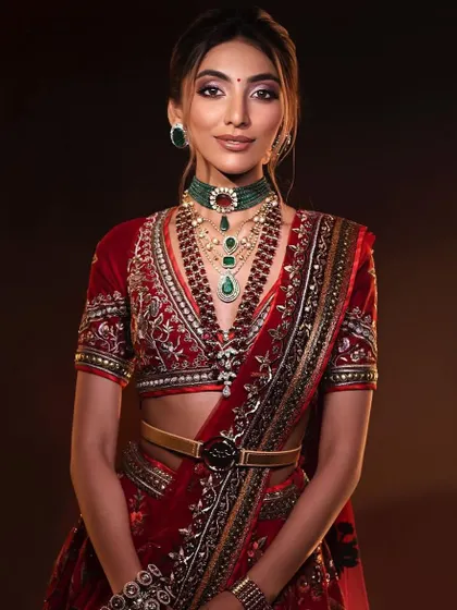 My signature bridal look. Learn the secrets behind this timeless and elegant style in my next Delhi masterclass.