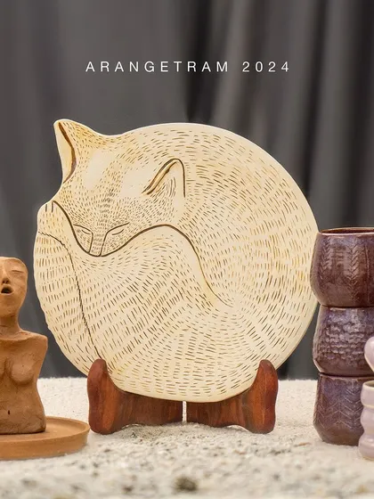 Pragya's Arangetram collection, "A little bit of this, a little bit of that," mirrors her multifaceted nature. From light, angular pieces to textured, uneven forms, her work is a vibrant tapestry of exploration that celebrates individuality and artistic evolution.