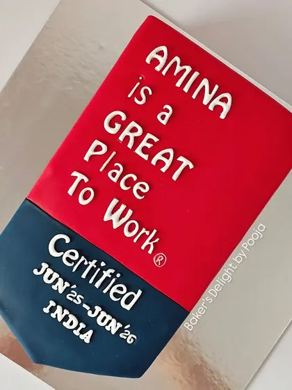 This corporate cake was designed to replicate the "Great Place to Work" certification logo for Amina Bank. It's a unique way to celebrate a company milestone.