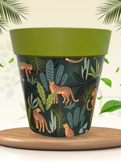 For those who love a bold look, our Libro Panther Print Planter is a great choice. This 8-inch durable plastic pot adds a touch of the wild to your indoor jungle.