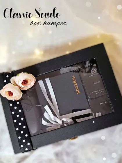 This is my Classic Suede box hamper, a popular choice for him. The window gives a sneak peek of the goodies inside, making the unboxing even more exciting.