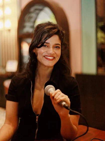 A smiling shot from another great karaoke hosting gig. I make sure every event is filled with good music and positive energy.
