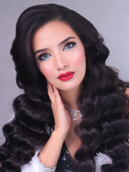 This angle showcases the beautiful, cascading waves and the radiant skin finish.