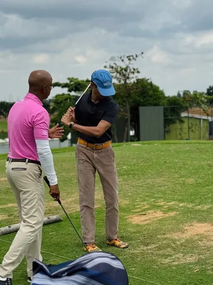A great session with nutrition coach Ryan Fernando, discussing the challenges of training elite athletes. Nutrition has played a vital role in my athletes' success, and our 20-year journey with Qua Nutrition continues.