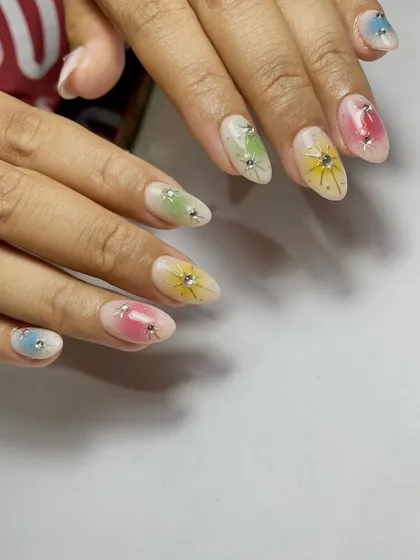 Another view of this dreamy pastel starburst set.