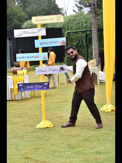 My 'bandmaster' pose, ready to orchestrate a beautiful wedding.