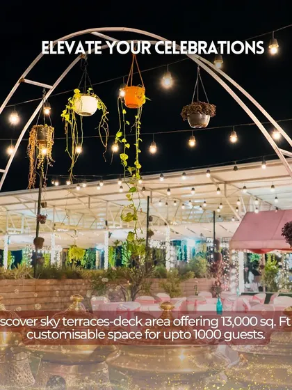Elevate your celebration on our Sky Terrace, a customizable deck area offering 13,000 sq ft of space for up to 1000 floating guests.