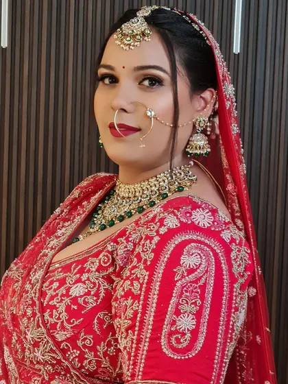 A red bride of Benzene. This close-up shows her beautiful side profile and classic red lip.