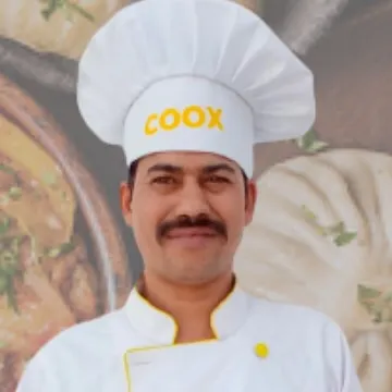 For those who enjoy international flavors, I have chefs who specialize in Continental cuisine. You can elevate your dining experience with the finest dishes, right at home.