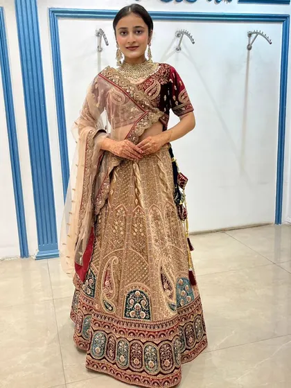 A full look at this sophisticated bridal lehenga, perfect for the bride who loves detailed craftsmanship.
