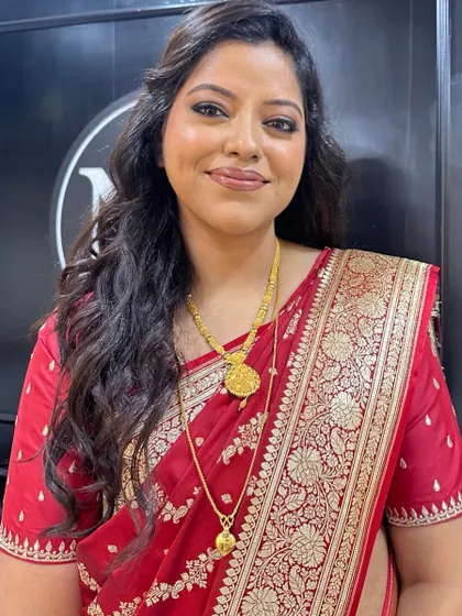 The complete look is elegant and sophisticated. This is a great example of how to do wedding guest makeup that is beautiful but doesn't steal the show.