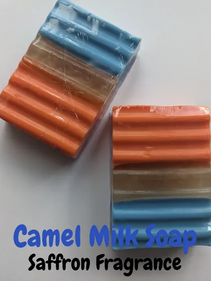 This soap features a unique color combination of orange, brown, and blue with a warm Saffron fragrance. It’s an energizing and aromatic choice.