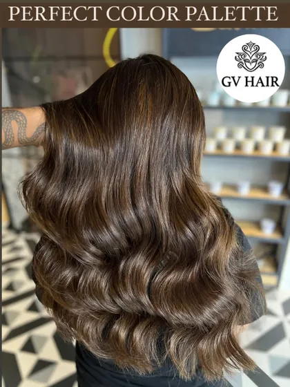 Slay your hair, slay your day. This perfect color palette results in a beautiful, rich, and wavy brown style.