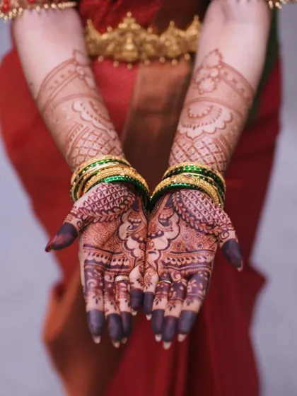 A duplicate of the previous image. The deep color is a sign of high-quality, natural henna and careful application.