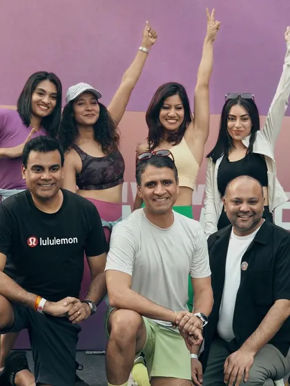 Another great group shot from the Lululemon event. Look at all that post-workout glow!
