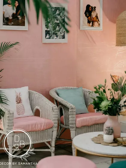 We used custom cushions with pineapple prints and contrasting colors to add to the tropical, laid-back glamour of the Palm Springs inspired brunch.