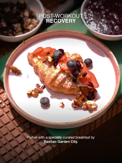 Post-workout recovery done right. A look at the specially curated breakfast by Bastian Garden City, designed to refuel our members after a tough session.