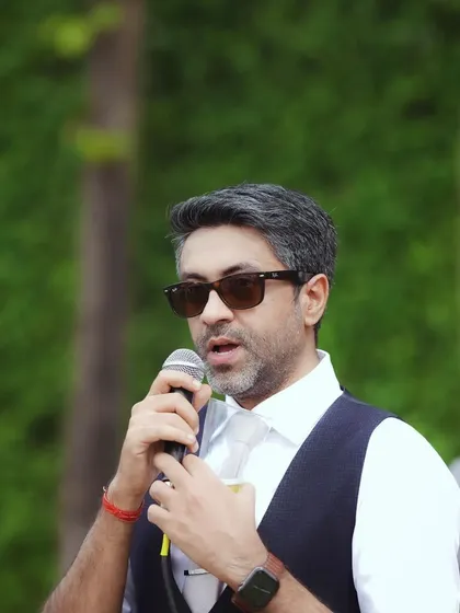 A heartfelt speech. Capturing the words and emotions of loved ones is a key part of documenting your wedding story.