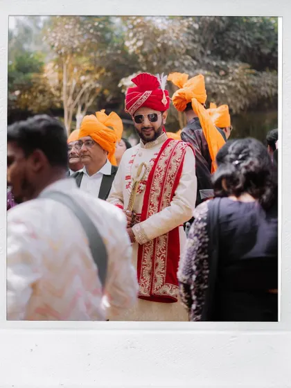 A polaroid-style shot of the groom during his 'Baraat'.