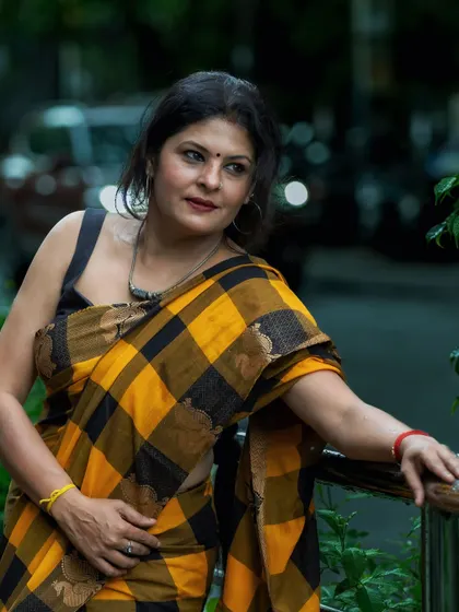 A relaxed, candid-style shot in the same Kanchi cotton saree. My styling aims to be versatile enough for both posed portraits and everyday moments.