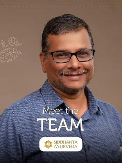 Meet Dr. Kishor Kumar K Hullatti, our consultant surgeon and specialist in ano-rectal disorders. He performs advanced Ayurvedic procedures like Kshara Sutra to provide relief from chronic pain and discomfort.