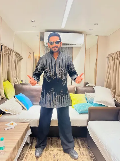 Ready for the Dussehra celebration at Rangraas Navratri in a stylish black kurta, posing in my vanity van before the show.