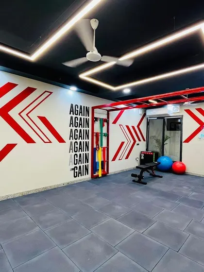 The motivational artwork in our clinic is there to inspire you. The "Again and Again Until You Gain" wall reflects our philosophy of persistence and hard work on the path to recovery.