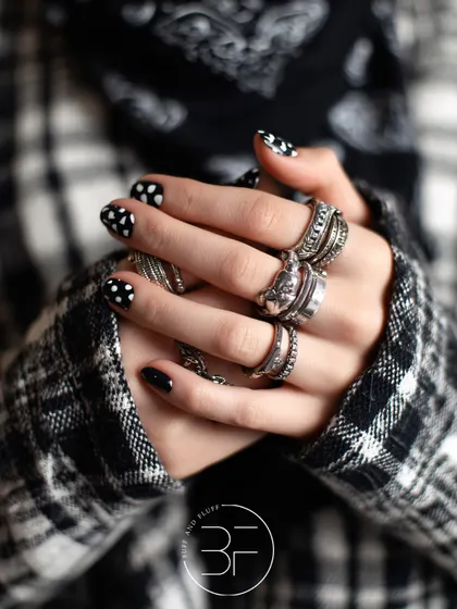 For an edgier vibe, this set features black and white polka dots, perfectly matching a grunge-inspired plaid and bandana look.