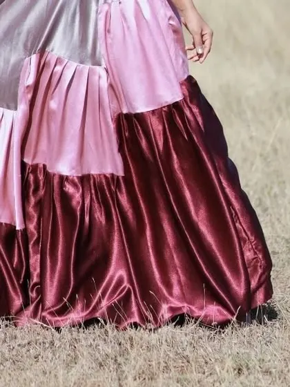 Another detail shot of the beautiful satin fabric.