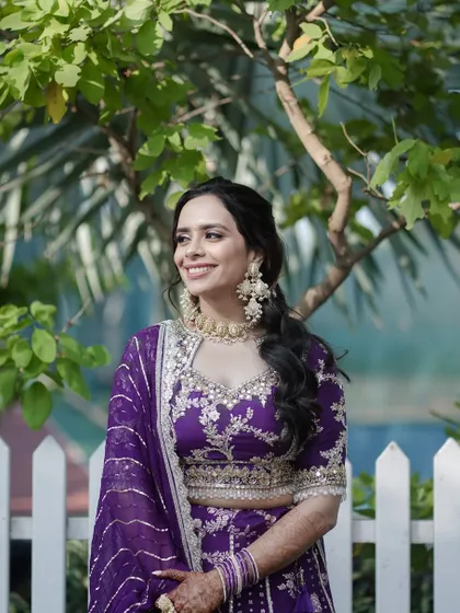 A lovely candid shot of Dr. Archita. Her smile and glowing skin are the highlights of this look.
