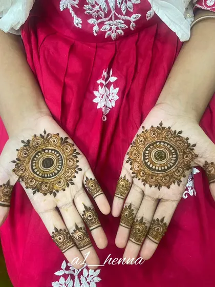 A classic mandala design, perfect for any festive occasion.