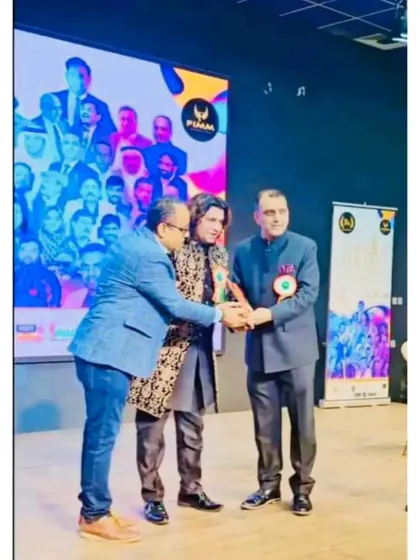 Receiving an award at the Dubai Poetry Festival 2024. It was a privilege to perform and be honored at such a prestigious international event.