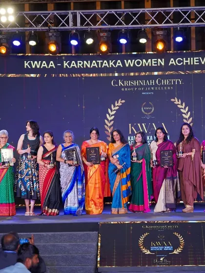 A full stage view of all the winners at the KWAA ceremony. Celebrating the achievements of women from various fields is so important and inspiring.
