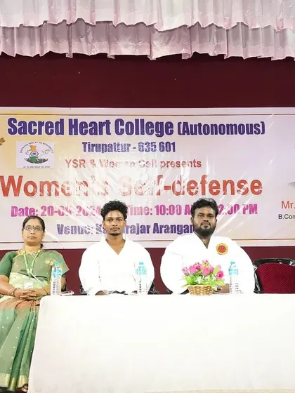 Seated on the dais with college officials before the start of our session. Being recognized and trusted by respected institutions like Sacred Heart College is truly an honor.