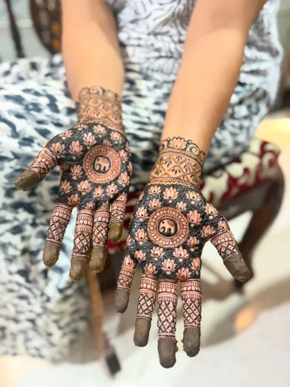 Another view of the elephant and lotus mandala design, a popular choice for its traditional and auspicious symbolism.