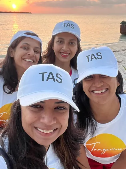 More glimpses from our unforgettable Lakshadweep retreats. Every moment is a postcard, from sunrise dives and full moon dinners to candid conversations and quiet naps on the beach.
