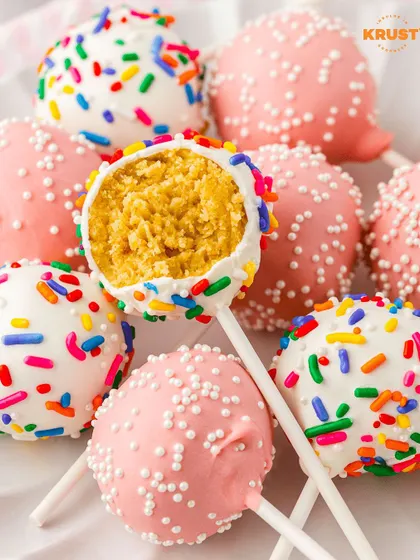 Our colourful and fun cake pops, dipped in chocolate and covered in sprinkles. These are a huge hit at parties and events.