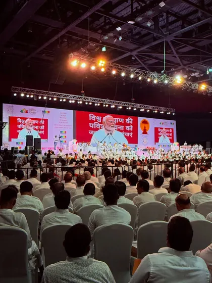 We were honored to manage the production for the JITO Navkar Mantra Divas, a prestigious event attended by the Honorable Prime Minister Narendra Modi. This image captures the scale of the summit inside the NSCI Dome, Worli.