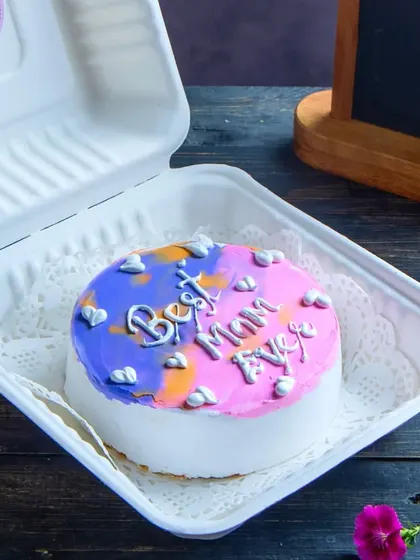 Our "Best Mom Ever" Bento Cheesecake, a special creation for Mother's Day. This vanilla cream cheese cheesecake comes in a cute bento box, making it a perfect, personal gift.