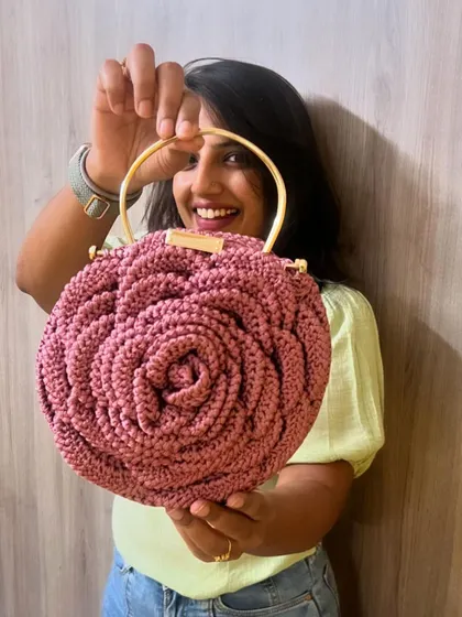 So happy with how this dusty pink Rose Bag turned out. It’s a versatile piece that can be dressed up or down.