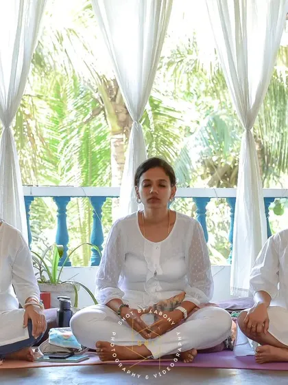 A moment of quiet meditation and centering at our doula retreat. Holding a calm and regulated presence for our clients starts with our own practice.