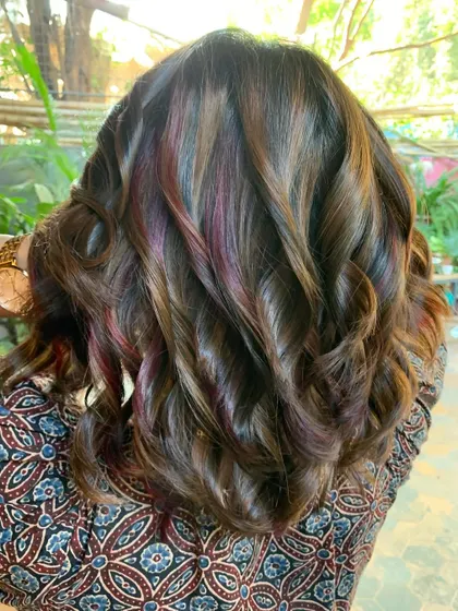 Another angle of this beautiful multi-tonal look. The blend of colors is so seamless. (No filter)