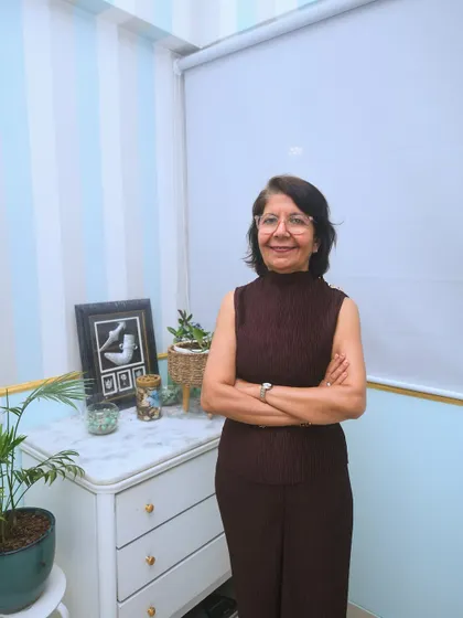 Meet our founder, Dr. Sonia Tekchandani. With over 35 years of clinical experience, she is the guiding force behind our commitment to aesthetic excellence and personalized care. Her deep expertise in dermatology ensures every treatment plan is rooted in science and tailored to you.