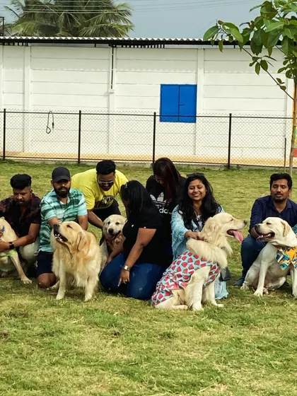 More happy moments from Chris's birthday. It's wonderful to see so many friends, both human and canine, come together.