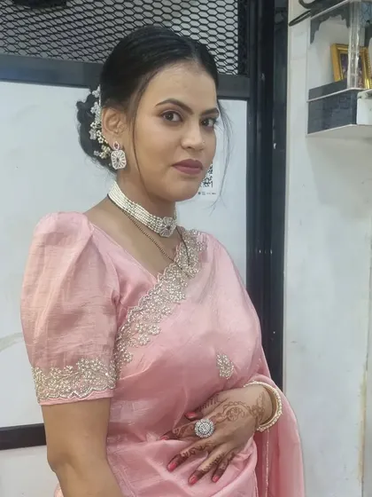 A collection of different party and sider makeup and hair looks. I can create anything from a simple, elegant style to a full glam look for any occasion.