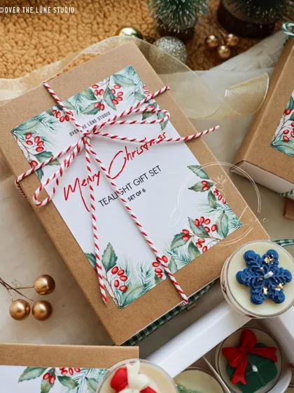 The beautiful packaging for my 'Merry Christmas' tealight gift sets, tied with festive baker's twine.