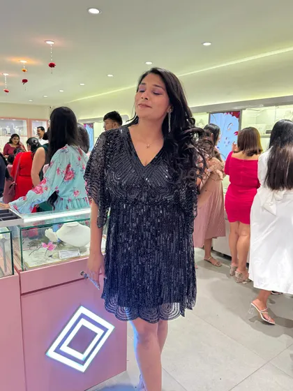 Capturing the glamorous vibe of the GIVA launch event. As a host, I embody the brand's spirit and ensure guests have an unforgettable experience.