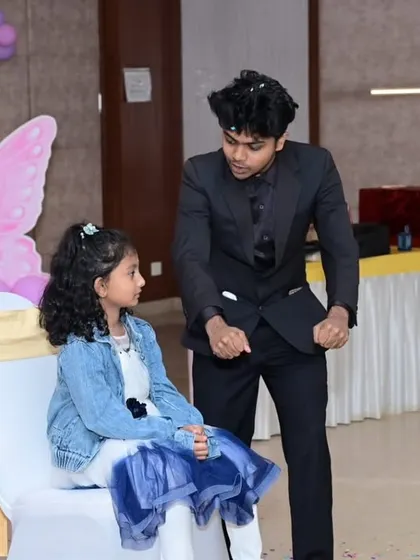 It's all about the interaction. I make sure my volunteers are comfortable and having fun on stage with me. This young girl was a natural performer.