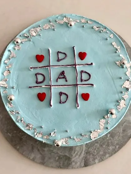 Celebrating dad with a sweet game of tic-tac-toe. This mango cream cake is a simple yet heartfelt way to show your love.