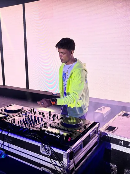 A moment of focus at the console before dropping the next banger for thousands of students. These large-scale events are a dream to play.